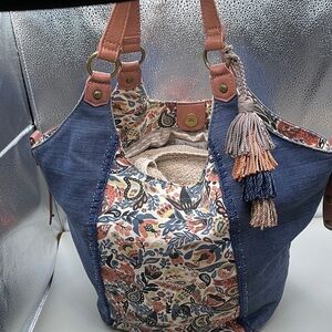 Sakroots Floral Patchwork Tote Bag - Denim Floral Tassles Sakroots